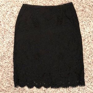 Ann Taylor black lace pencil skirt size 8